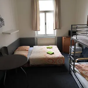 Hostel Damiell