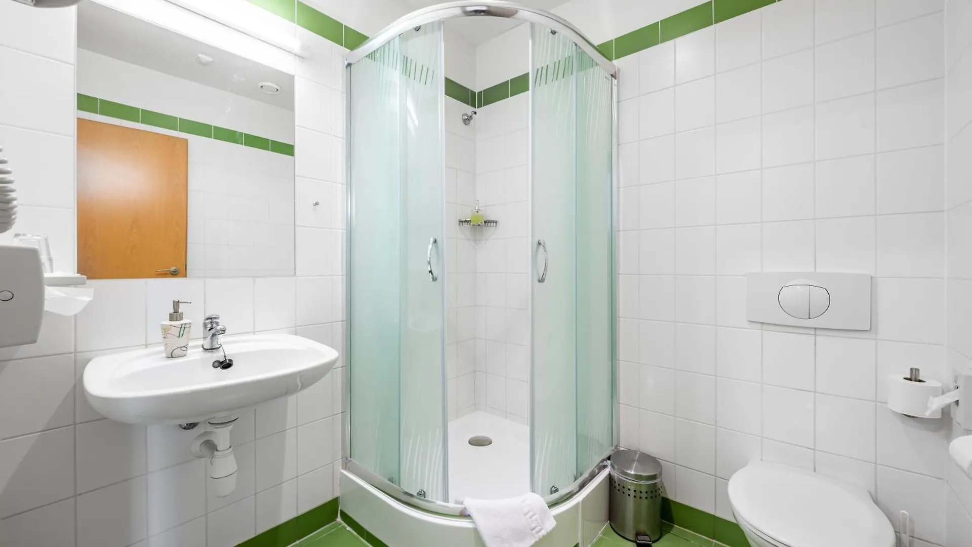 Centrum Mariapoli Prag Hotell